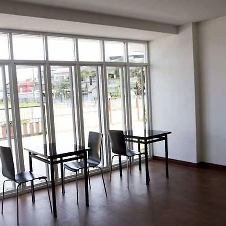 Field Town Apartment 나콘나욕 외부 사진