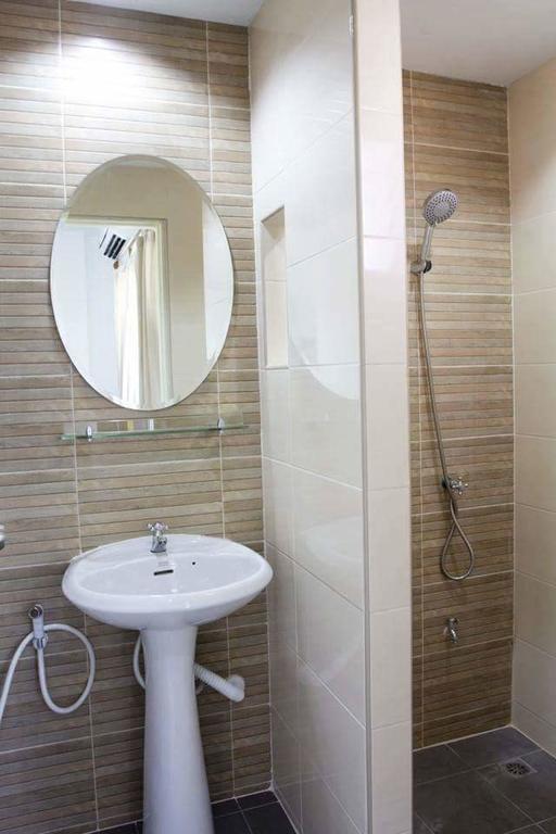 Field Town Apartment 나콘나욕 외부 사진